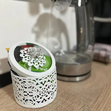 Cozy Black 1 Bedroom Apartamento *