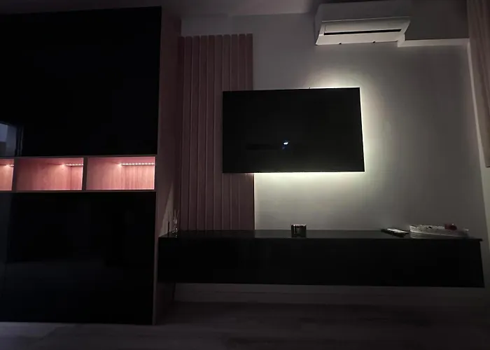 Cozy Black 1 Bedroom Bucarest